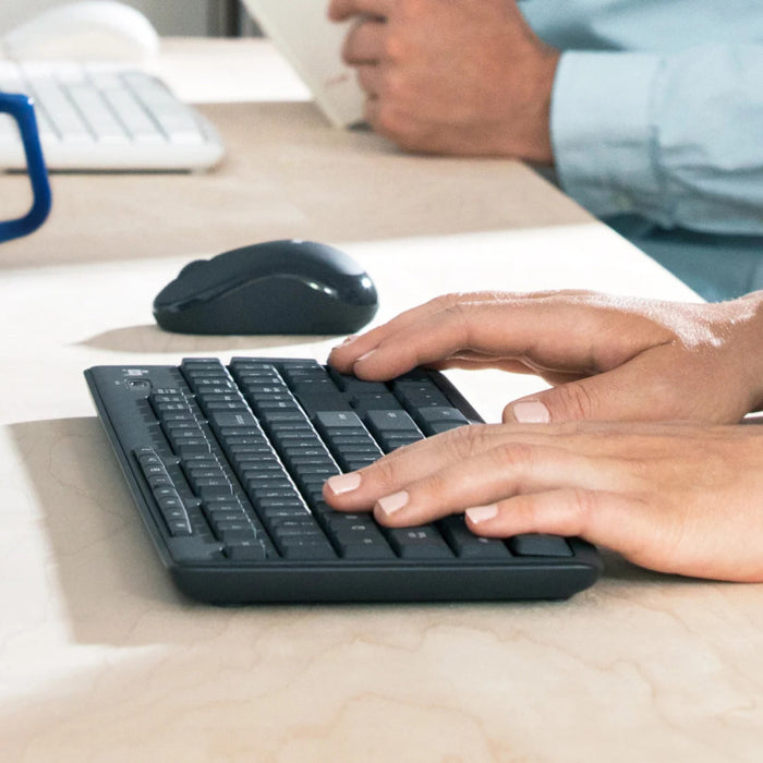 Logitech MK295 Silent Wireless Keyboard and Mouse Combo Set