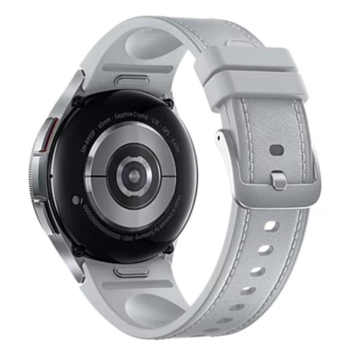 Watch6 Classic 43mm BT 
With GALAXY BUDS 2 Geft