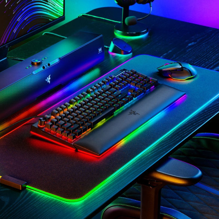 Razer BlackWidow V4 Pro Wried Mechanical Gaming Keyboard, Linear Yellow Switch - US Layout